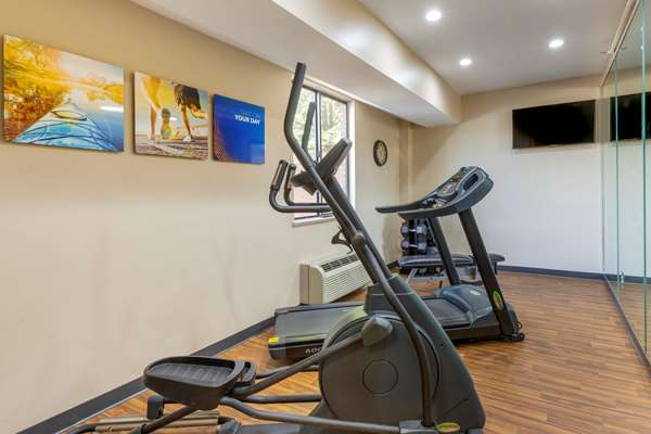 Fitness/ Exercise Room - Comfort Inn Lenoir