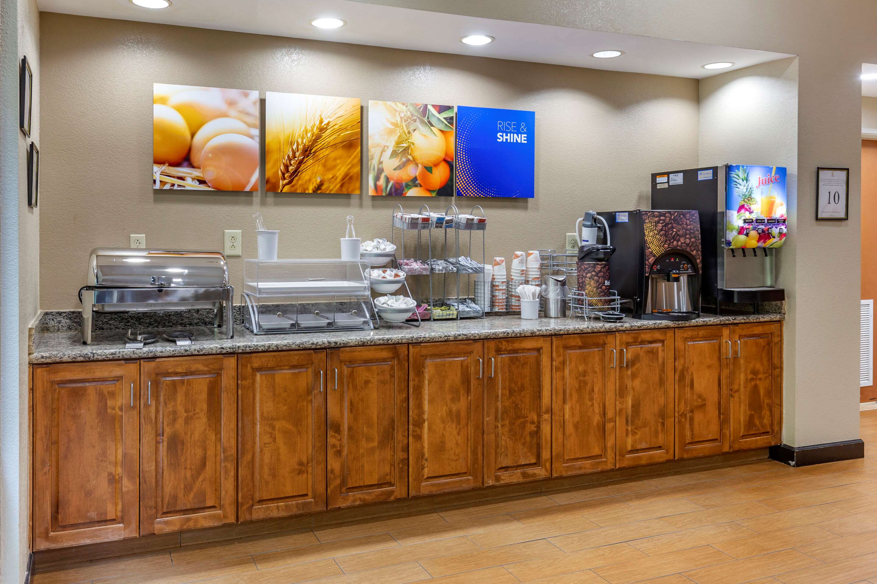 Breakfast counter