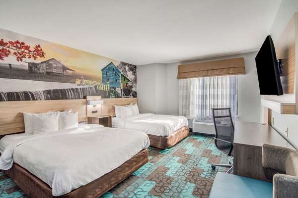  - Clarion Pointe Hotel Wake Forest