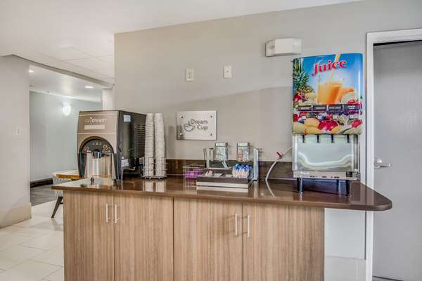 Amenities - Clarion Pointe Hotel Wake Forest