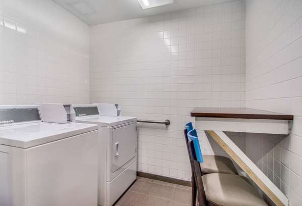 Amenities - Clarion Pointe Hotel Wake Forest