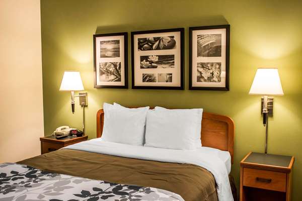  - Sleep Inn Durham - I-40, Exit 282