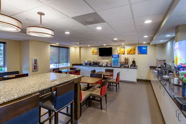 Amenities - Comfort Suites Corporation Parkway Raleigh