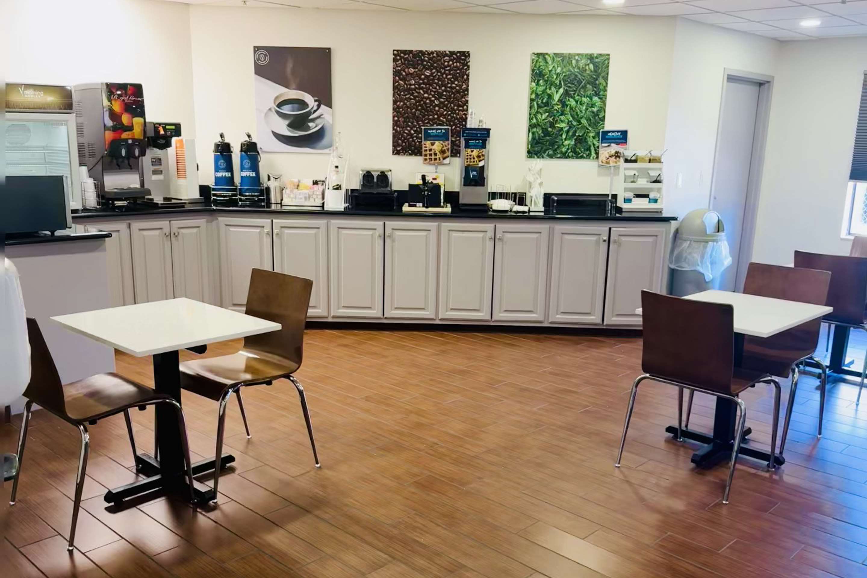 Breakfast area | Sleep Inn & Suites Albemarle
