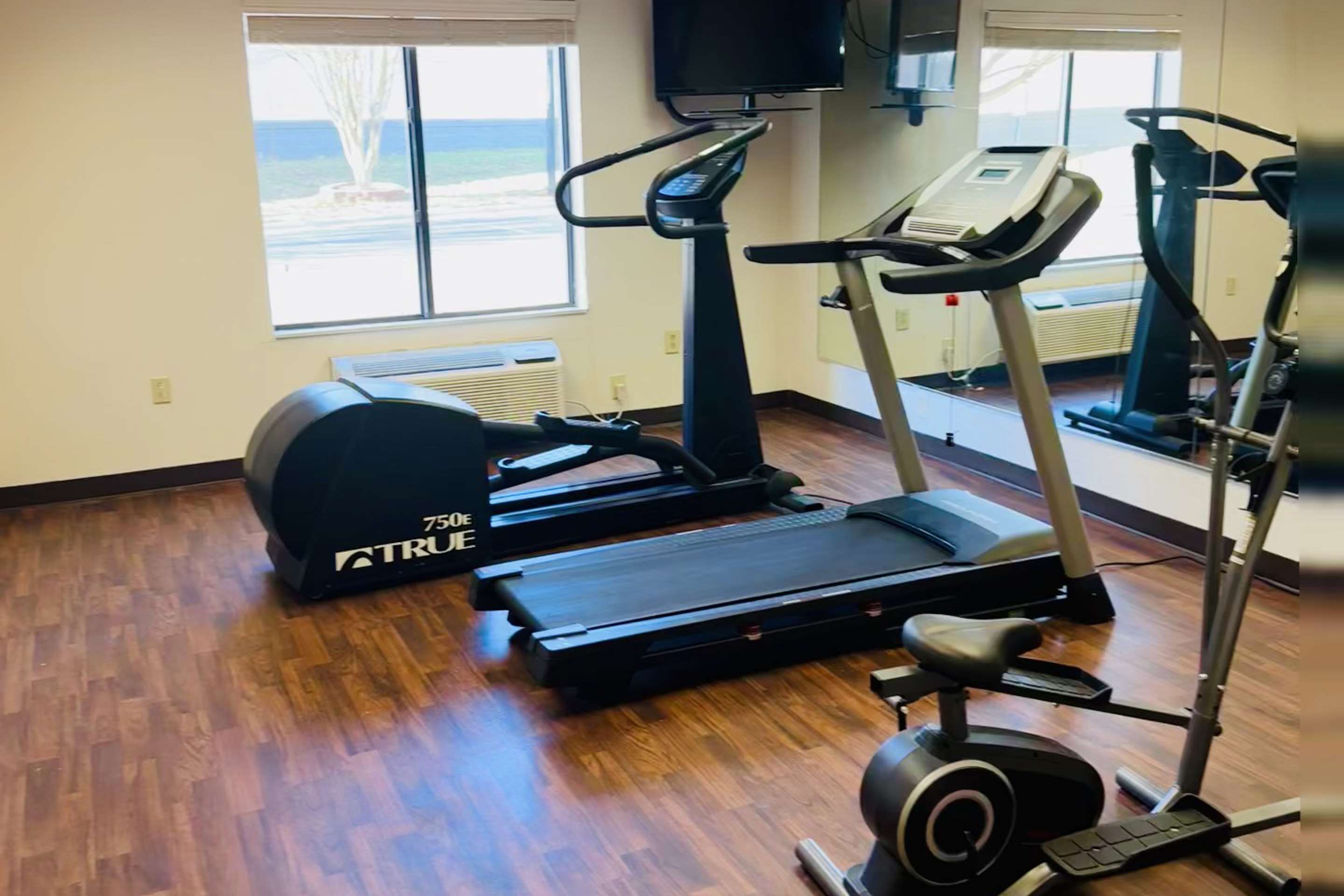 Exercise room | Sleep Inn & Suites Albemarle