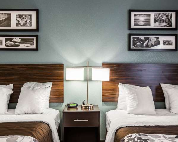  - Sleep Inn Airport Greensboro - I-40, Exit 210