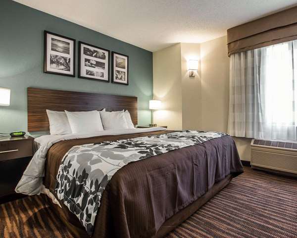  - Sleep Inn Airport Greensboro - I-40, Exit 210