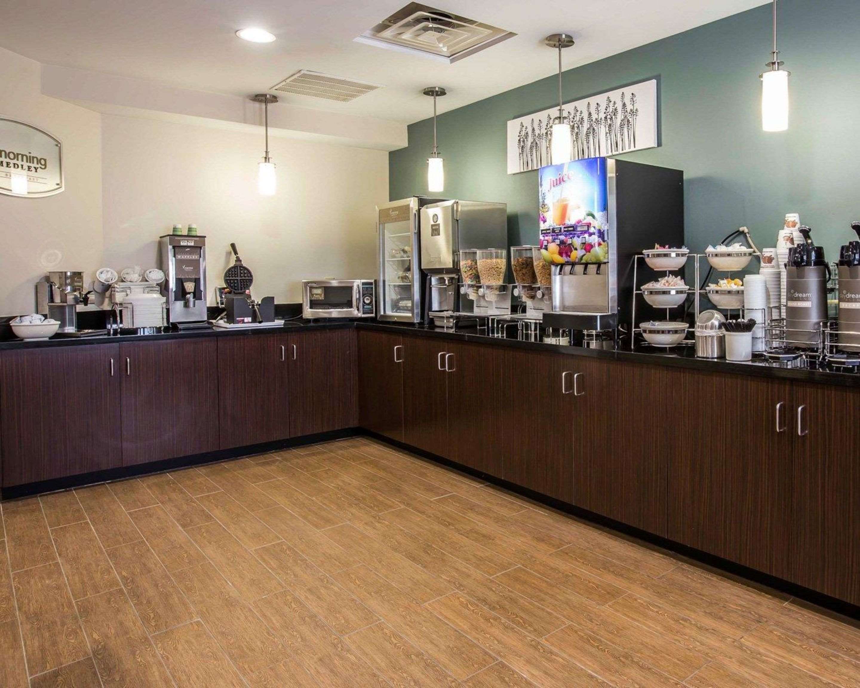 Free breakfast with waffles | Sleep Inn Airport