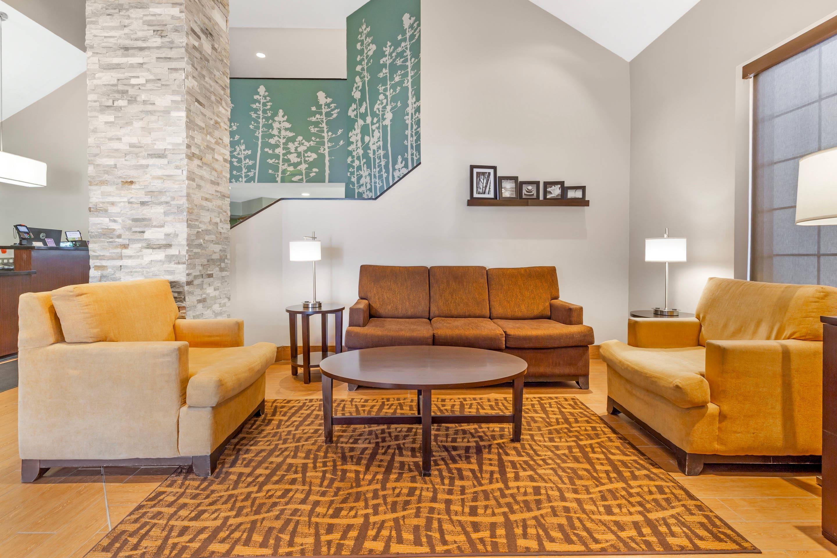 Hotel lobby | Sleep Inn Airport