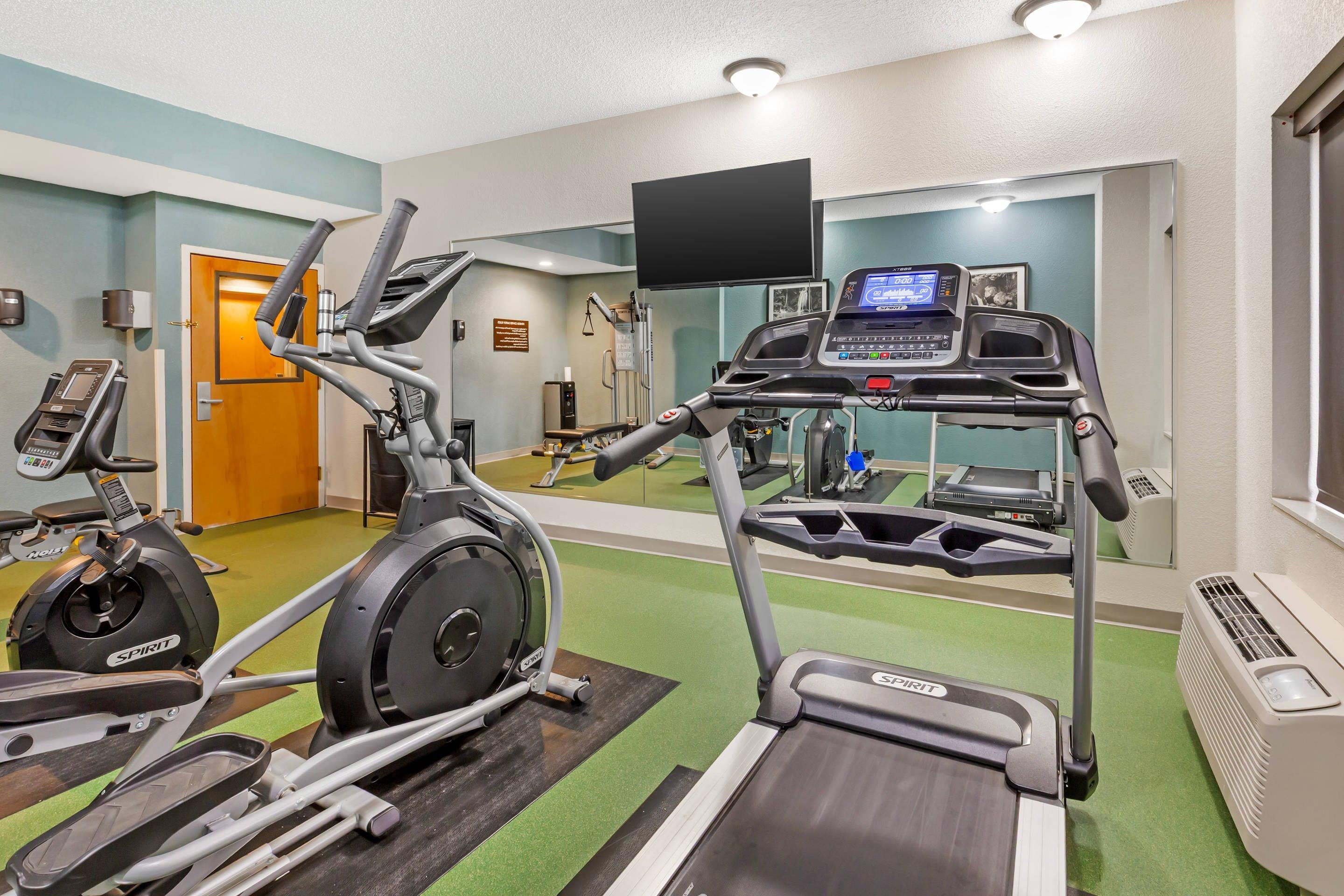 Fitness center | Sleep Inn Airport