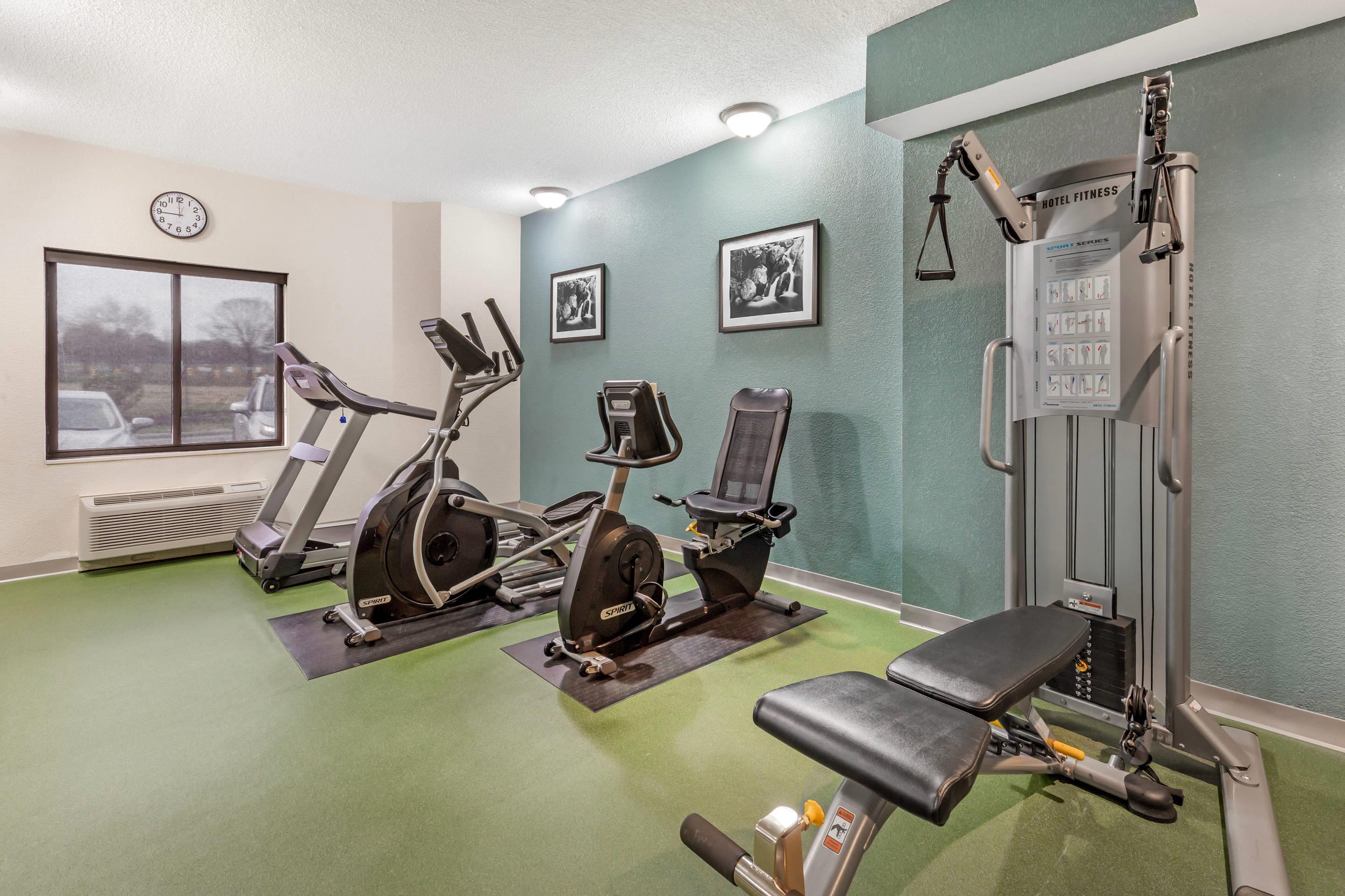 Fitness center | Sleep Inn Airport
