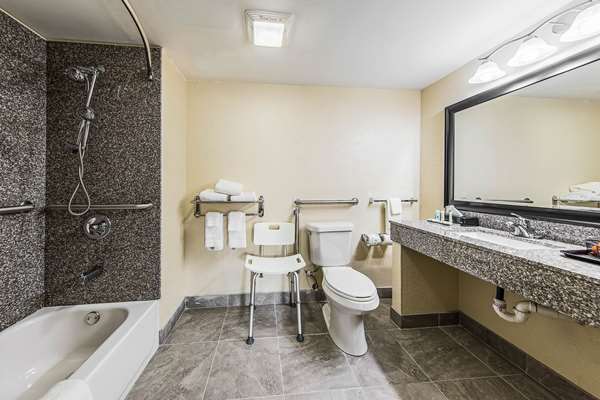  - Quality Inn Forest City