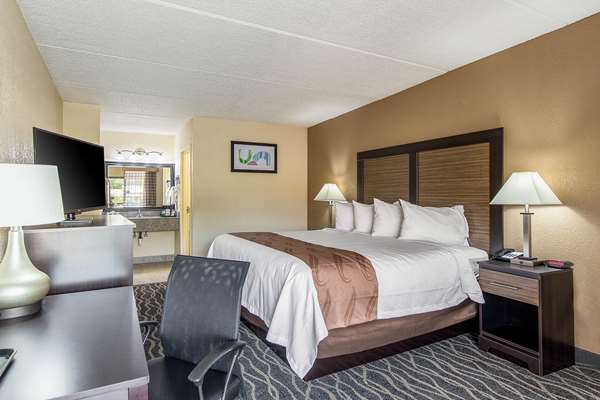  - Quality Inn Forest City