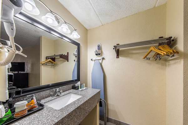  - Quality Inn Forest City