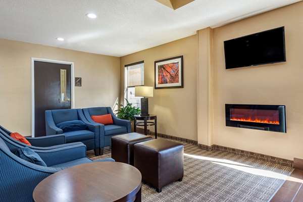  - Comfort Inn Clinton