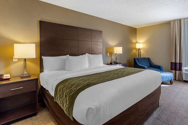  - Comfort Inn Clinton