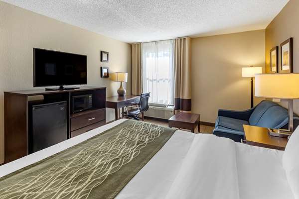  - Comfort Inn Clinton