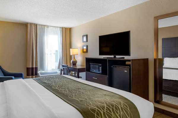  - Comfort Inn Clinton