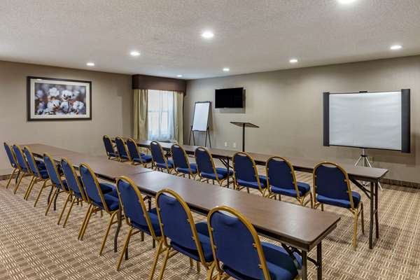  - Comfort Inn Clinton