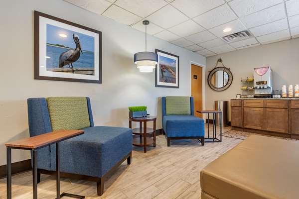  - Comfort Suites Southport