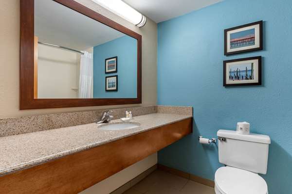 Suite - Comfort Suites Southport