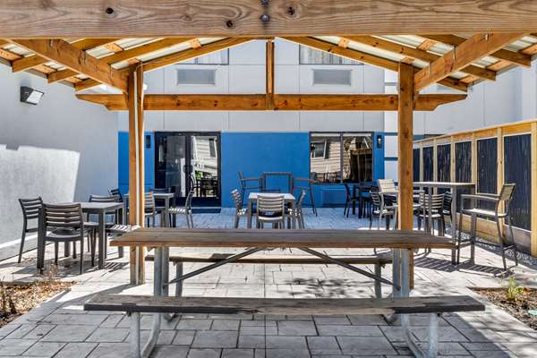  - Comfort Suites Southport