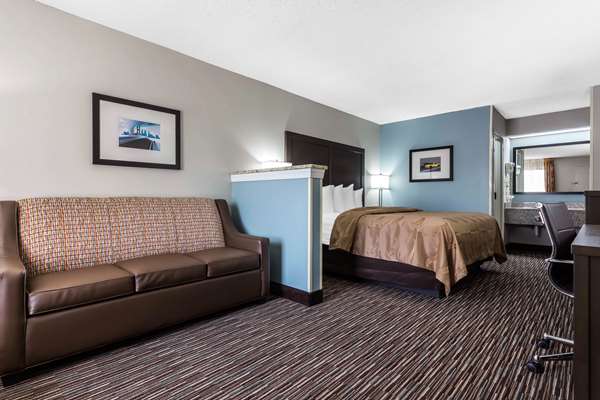 Suite - Quality Inn & Suites Mooresville - I-77, Exit 36