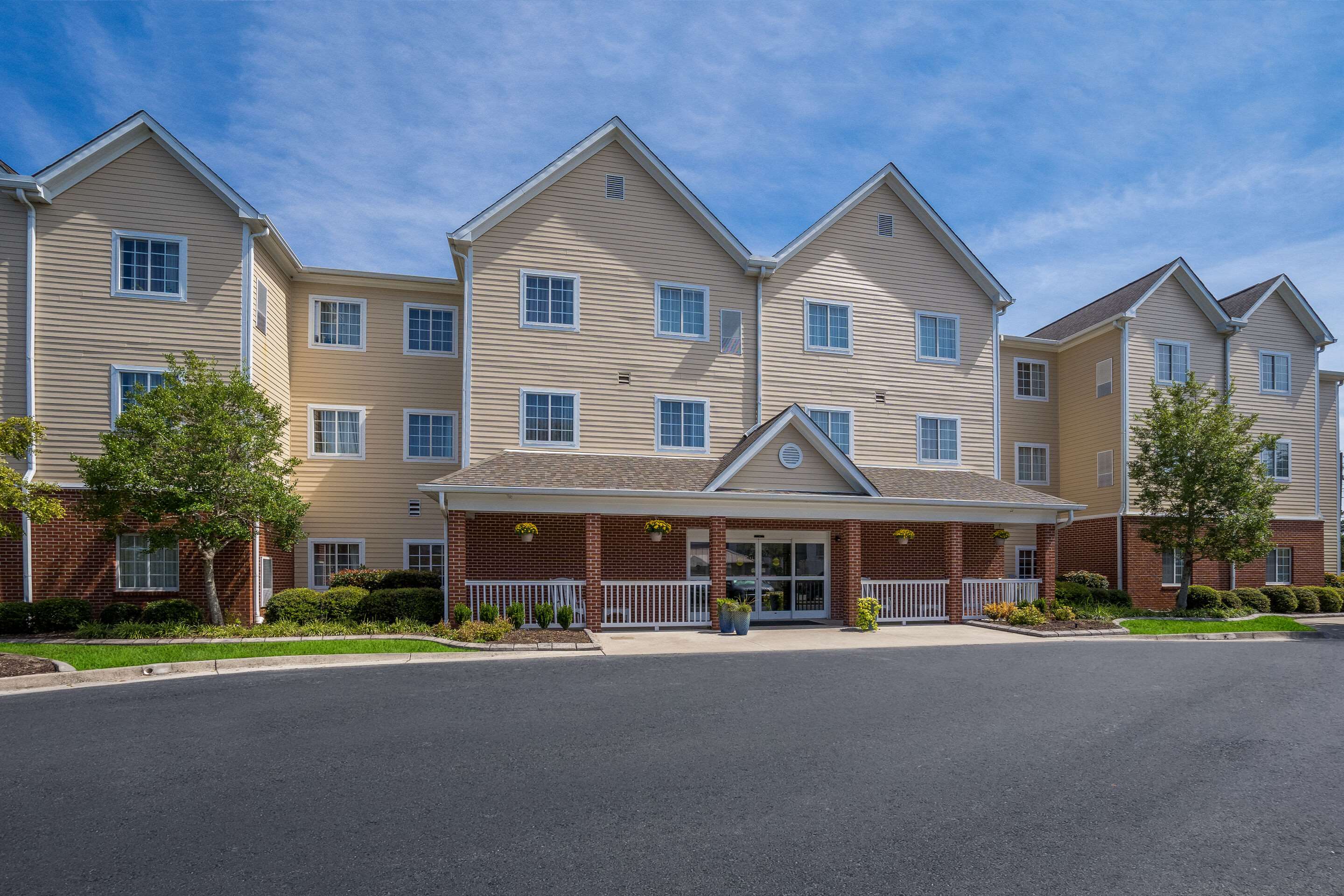 Hotel exterior | Mainstay Suites Wilmington