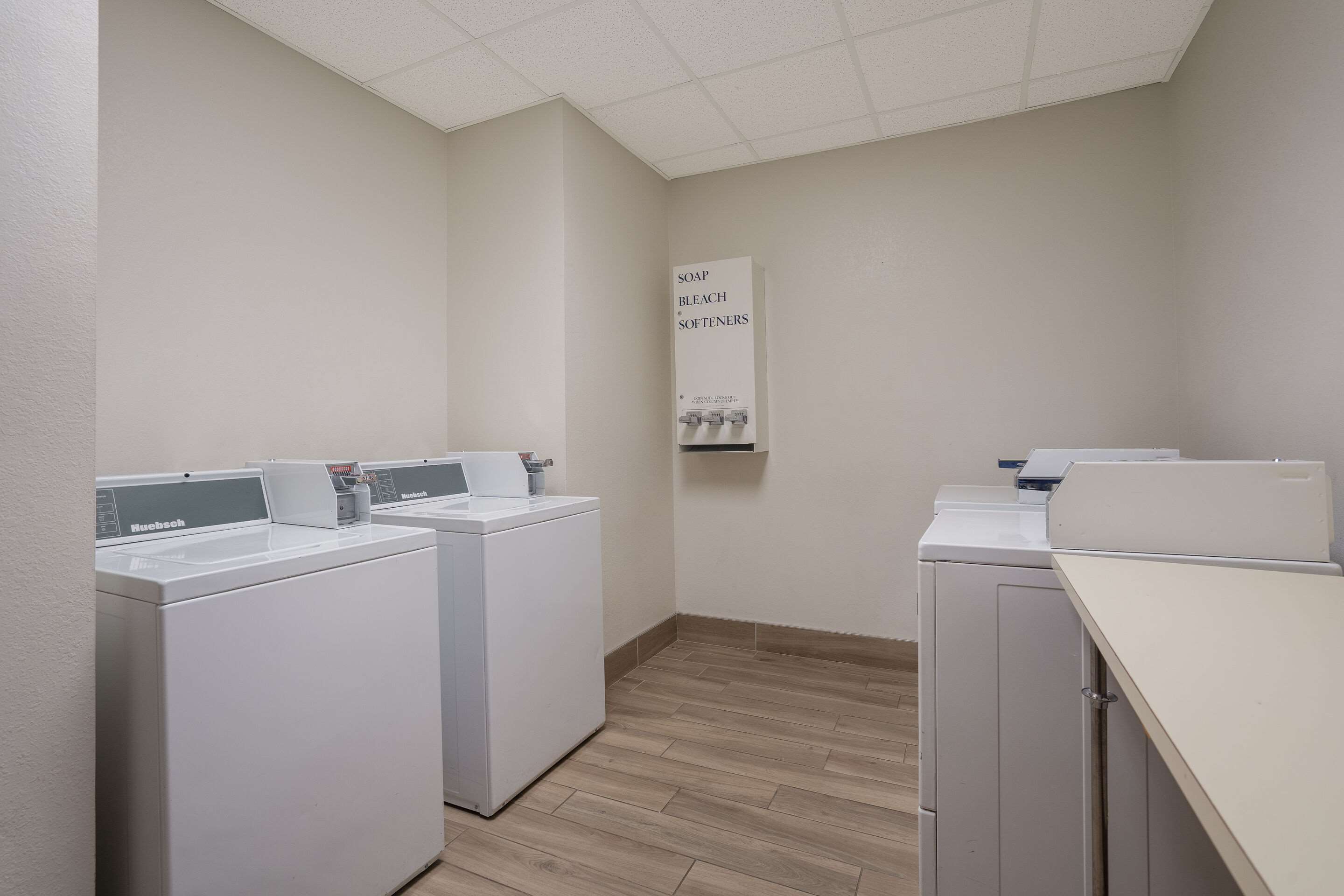 Guest laundry facilities | Mainstay Suites Wilmington