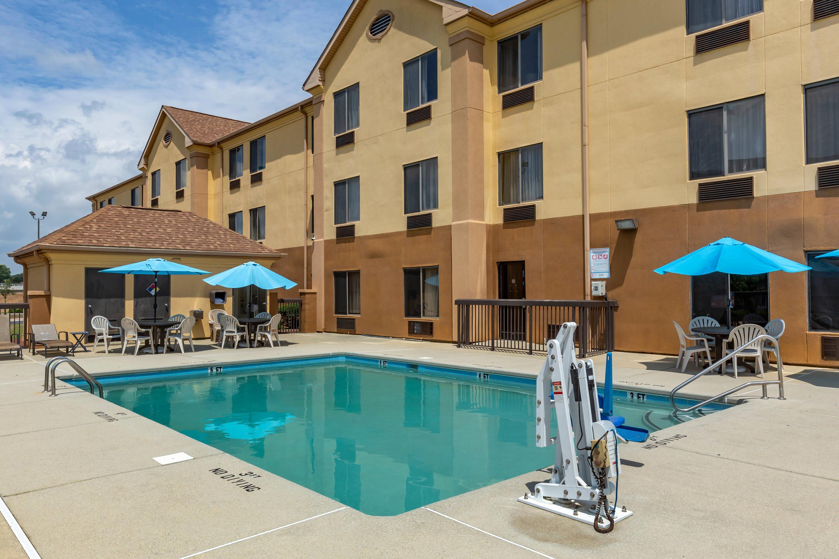 Relax on the sundeck | Comfort Inn Garner Clayton I-40