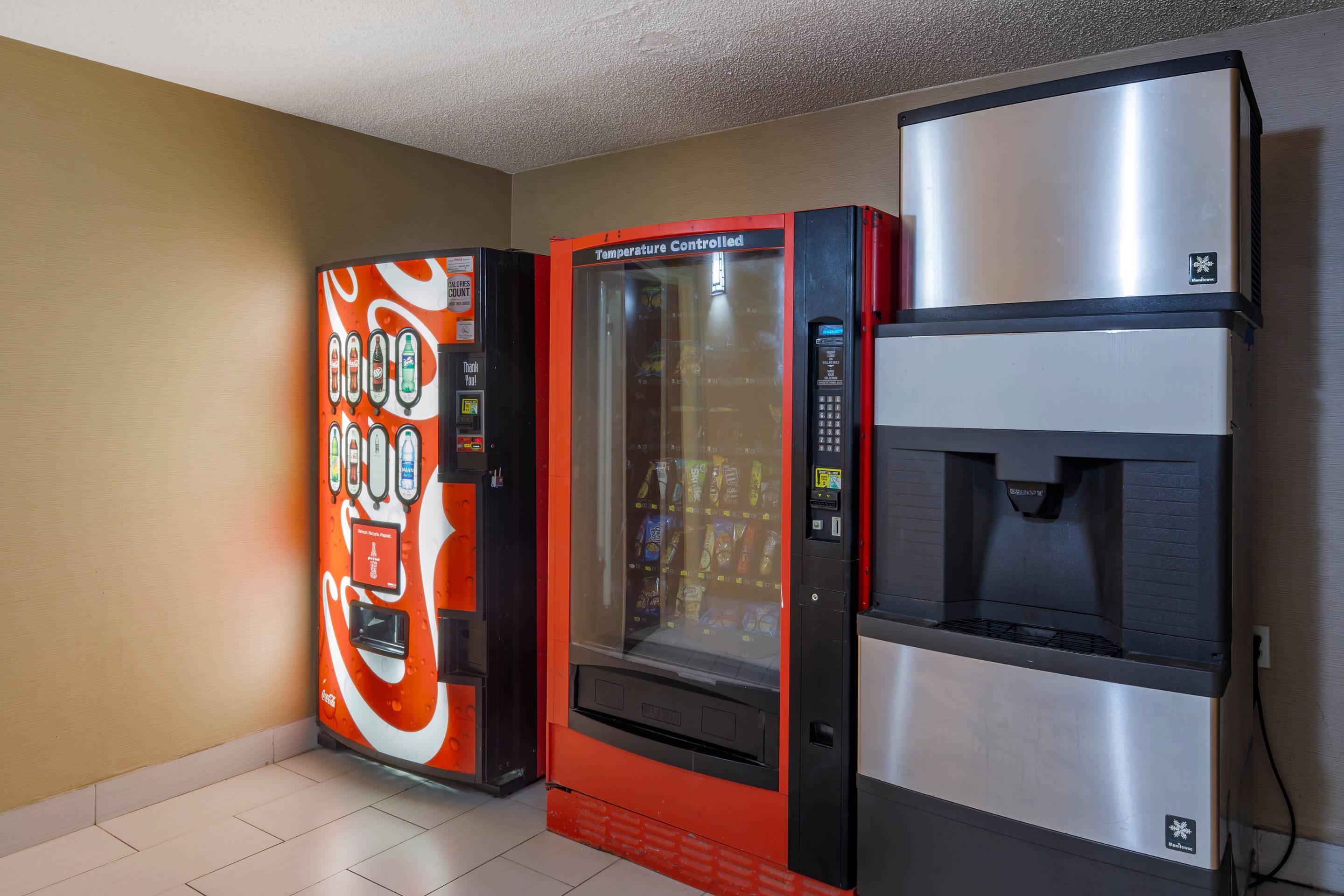 Hotel vending area | Comfort Inn Garner Clayton I-40