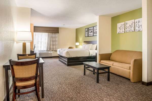 Suite - Sleep Inn & Suites Jacksonville