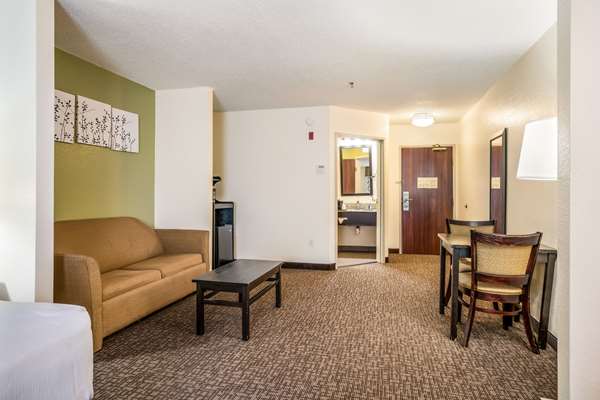 Suite - Sleep Inn & Suites Jacksonville