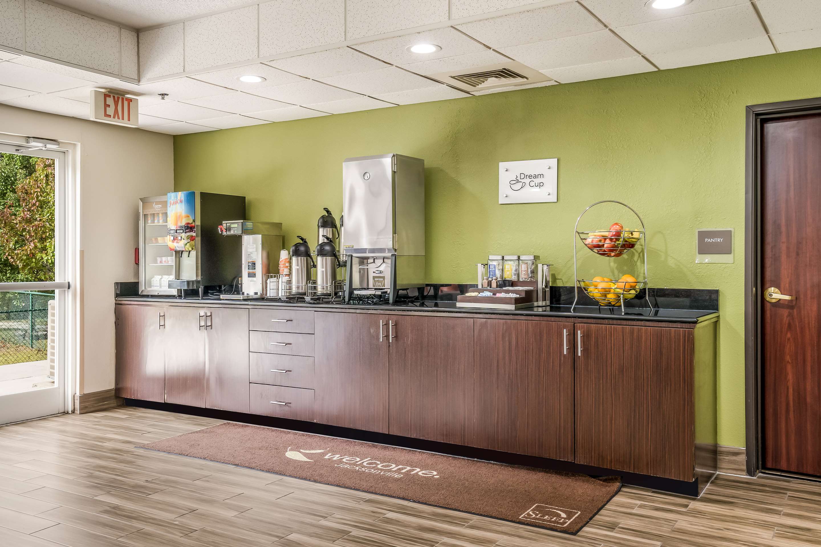 Breakfast area | Sleep Inn & Suites Jacksonville near Camp Lejeune