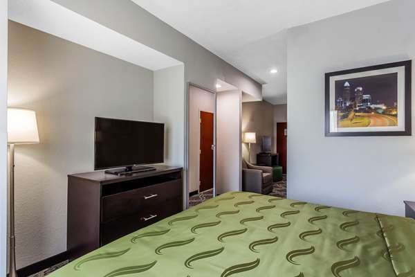  - Quality Inn & Suites Pineville - I-485, Exit 64