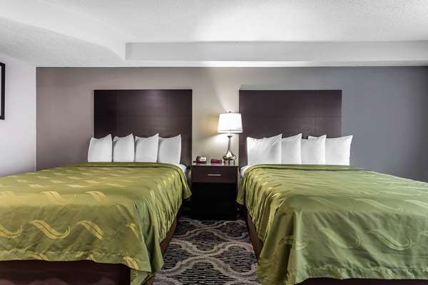  - Quality Inn & Suites Pineville - I-485, Exit 64