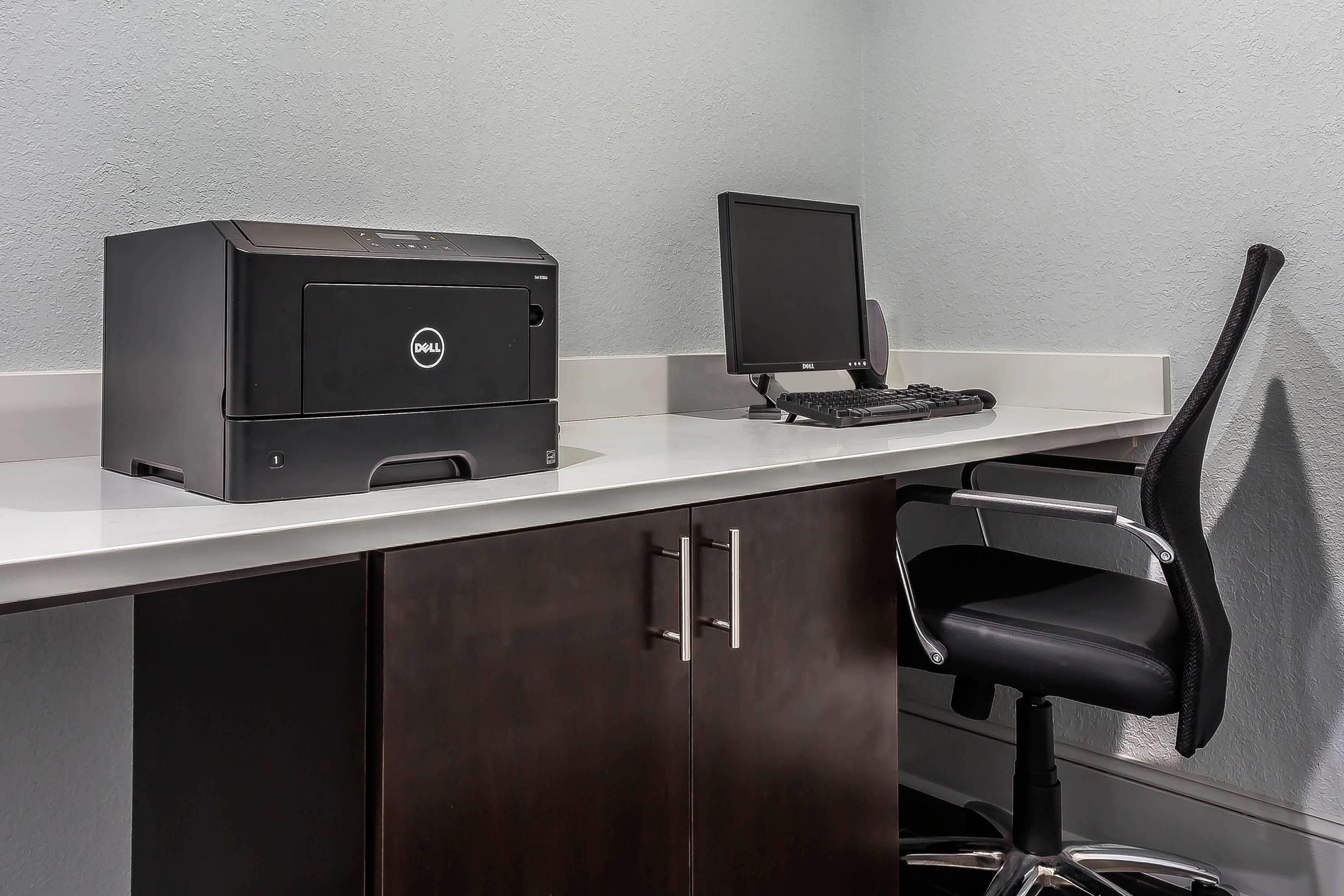 Business center | Quality Suites Pineville - Charlotte