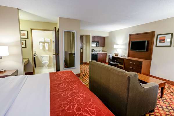 Suite - Comfort Suites Concord - I-85, Exit 49