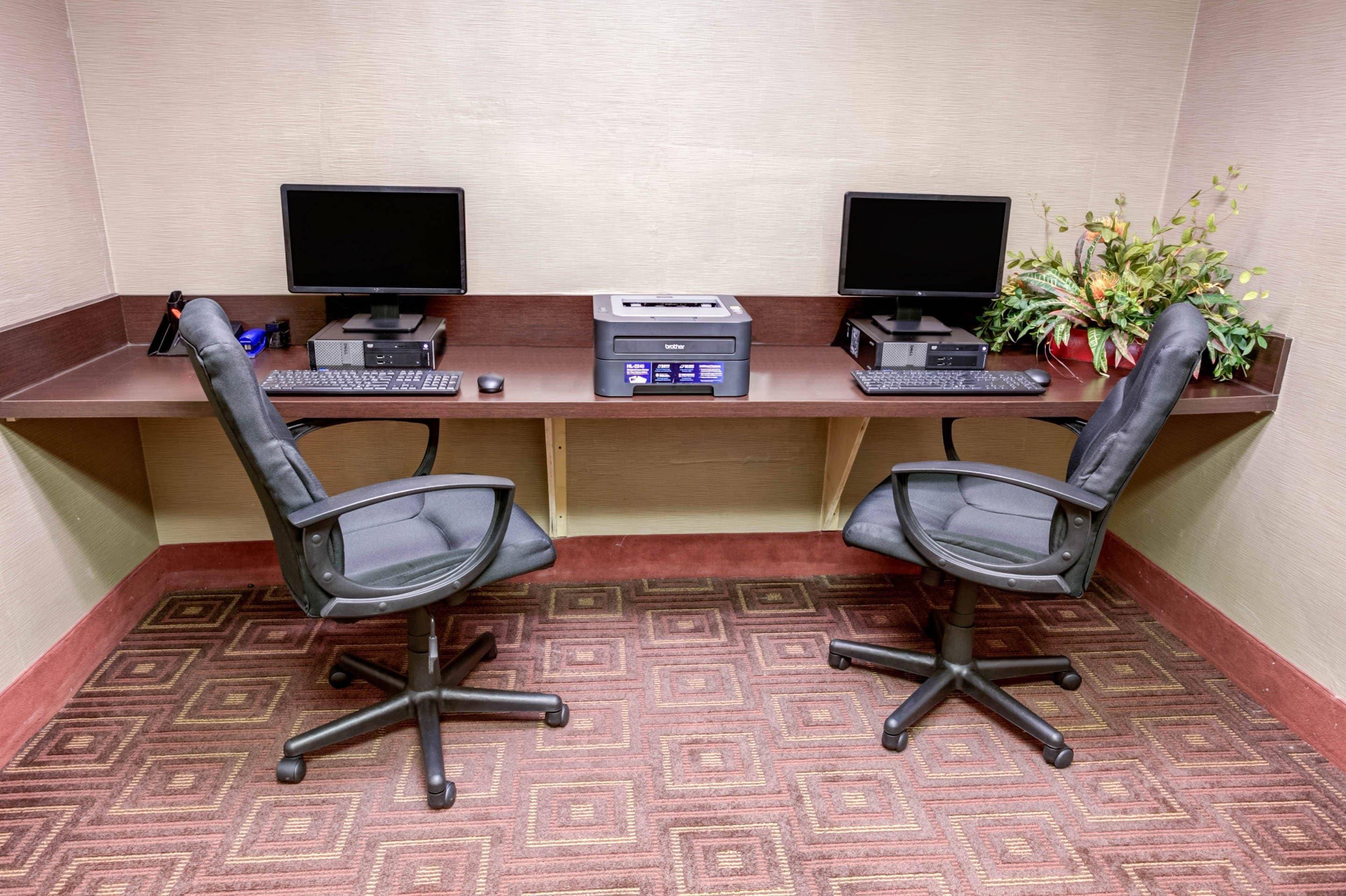 Business center | Comfort Suites Concord Mills