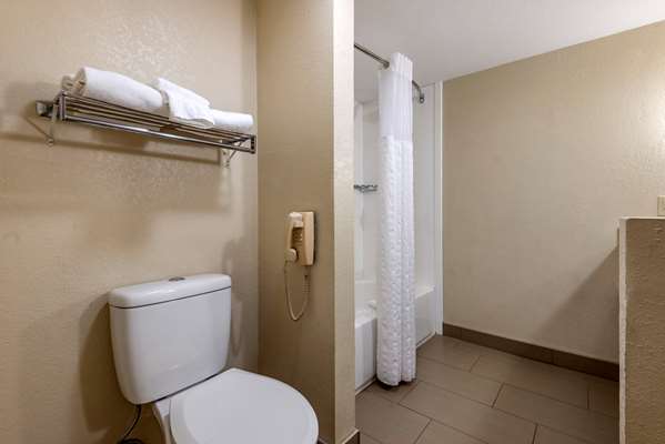 Suite - Comfort Inn Matthews