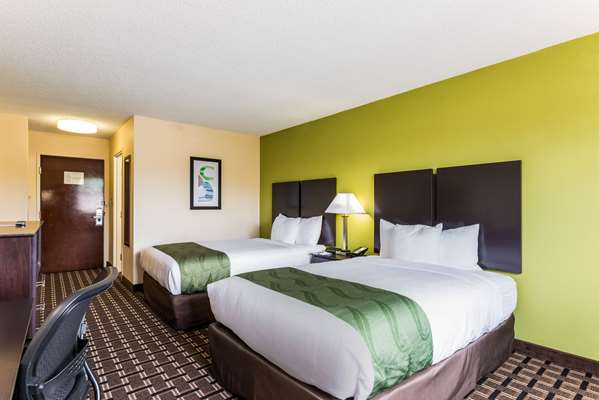  - Quality Inn Huntersville - I-77, Exit 25