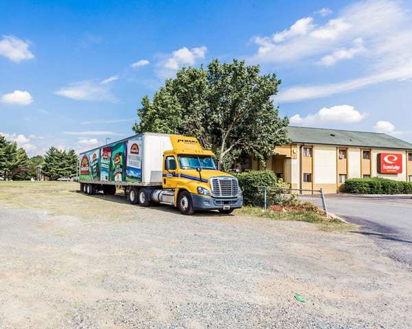  - Econo Lodge East Matthews