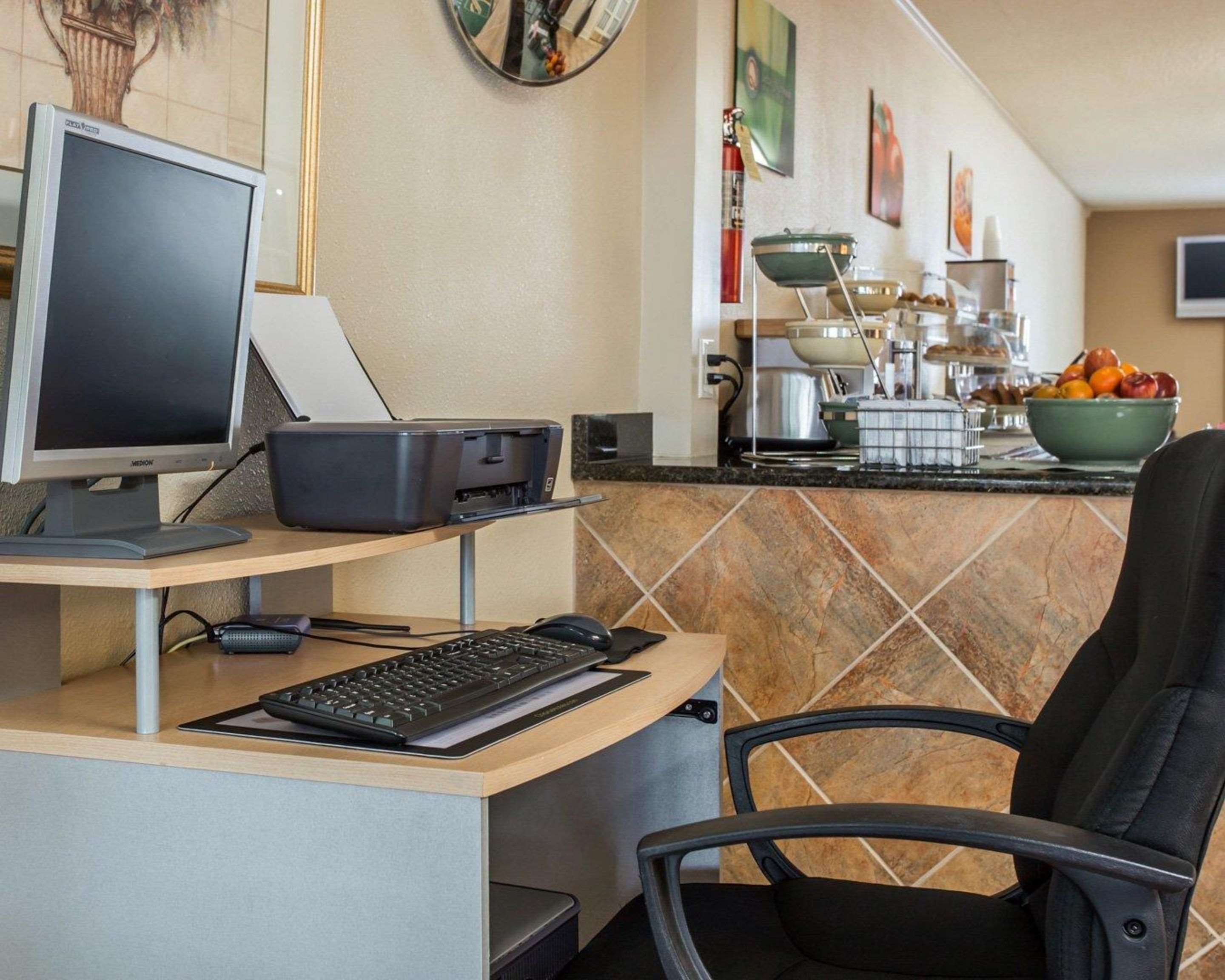 Business center with high-speed Internet access | Quality Inn & Suites Monroe