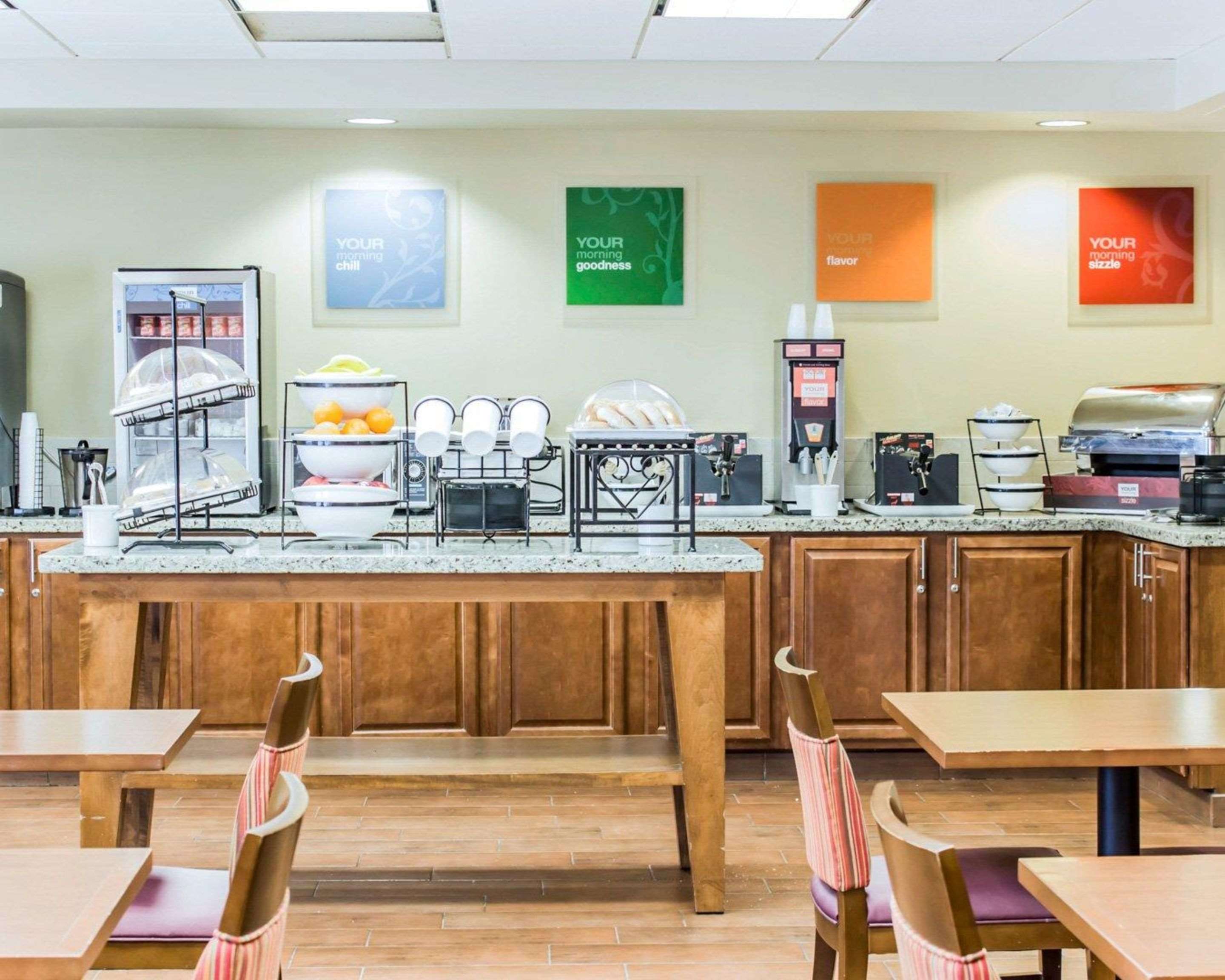 Breakfast counter | Comfort Inn Near Fort Bragg