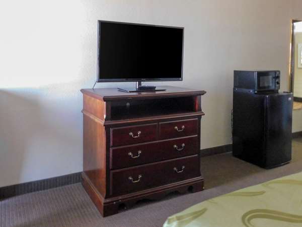  - Quality Inn & Suites Thomasville - I-85, Exit 103