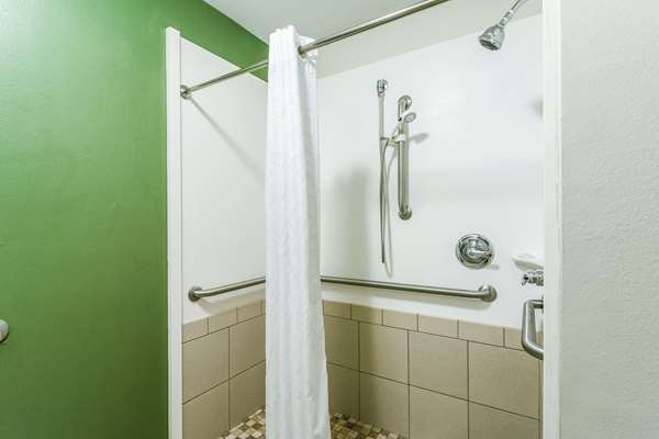 Suite - Sleep Inn & Suites Smithfield - I-95, Exit 95