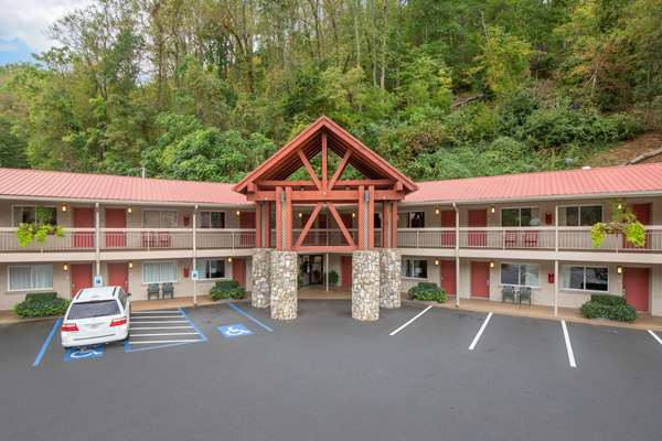 Exterior view - Econo Lodge Cherokee