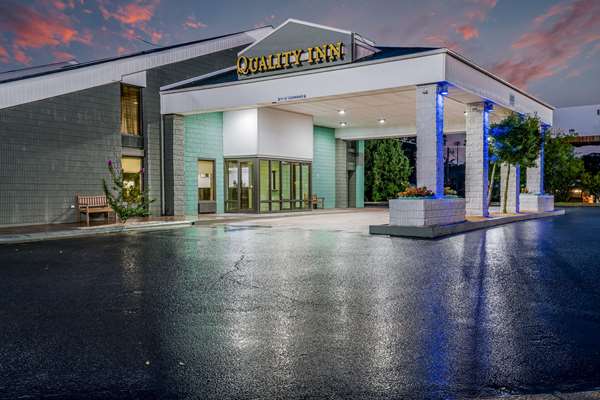 Exterior view - Quality Inn Greenville