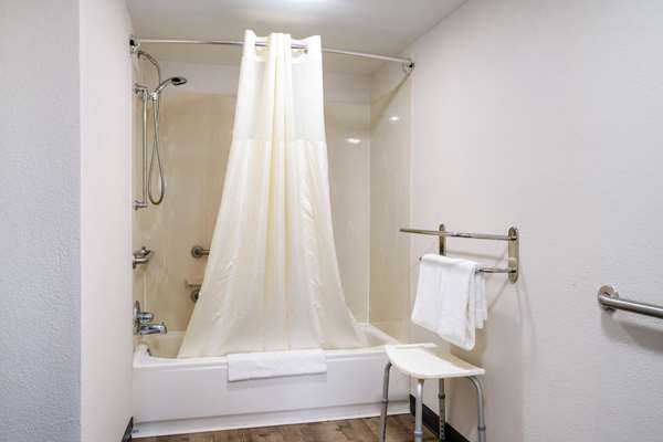  - Quality Inn Greenville