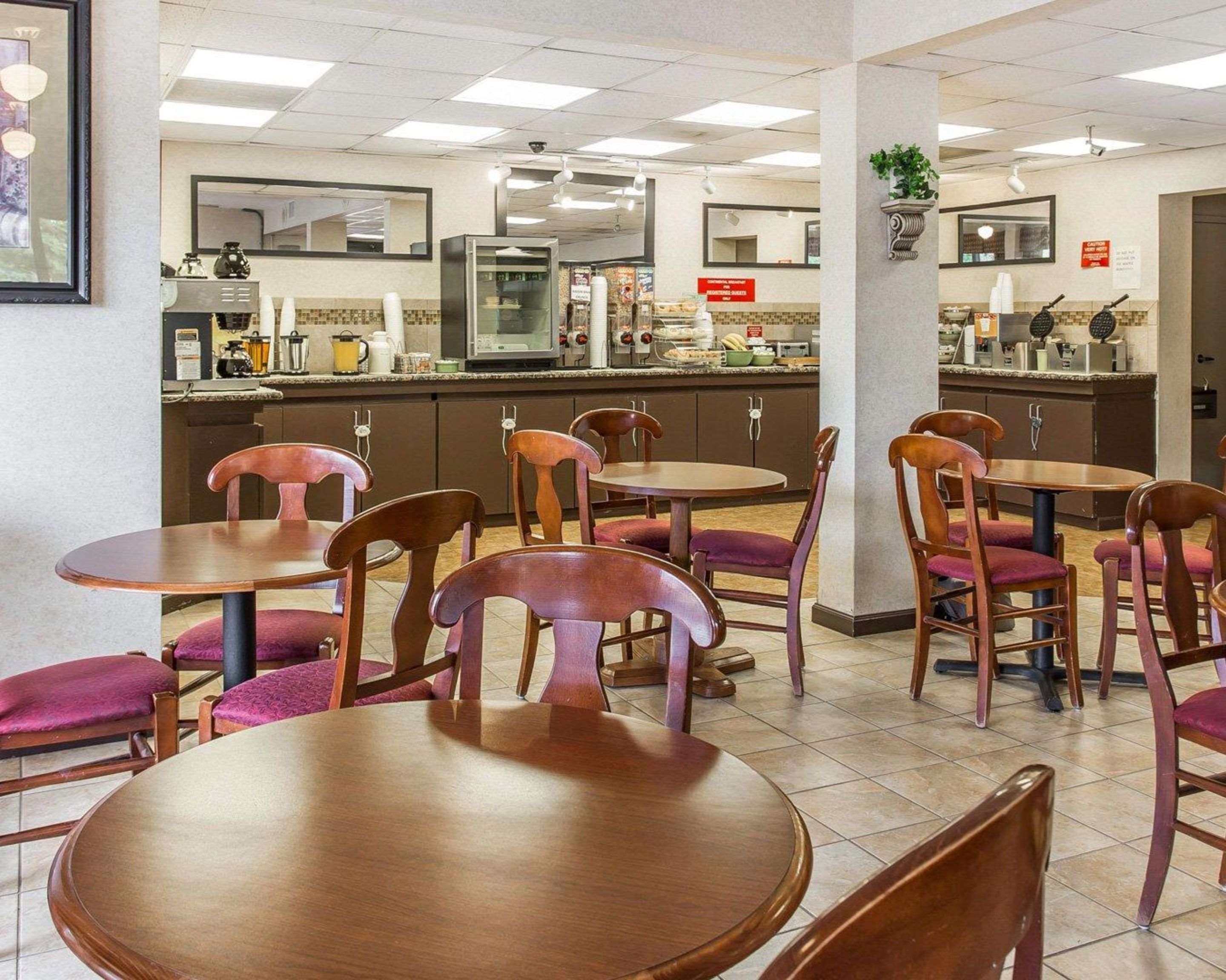 Free continental breakfast | Quality Inn University Winston Salem